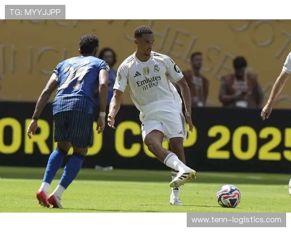 阿诺德自由身加盟皇马：1000 万欧买断开启银河战舰新篇章(2)